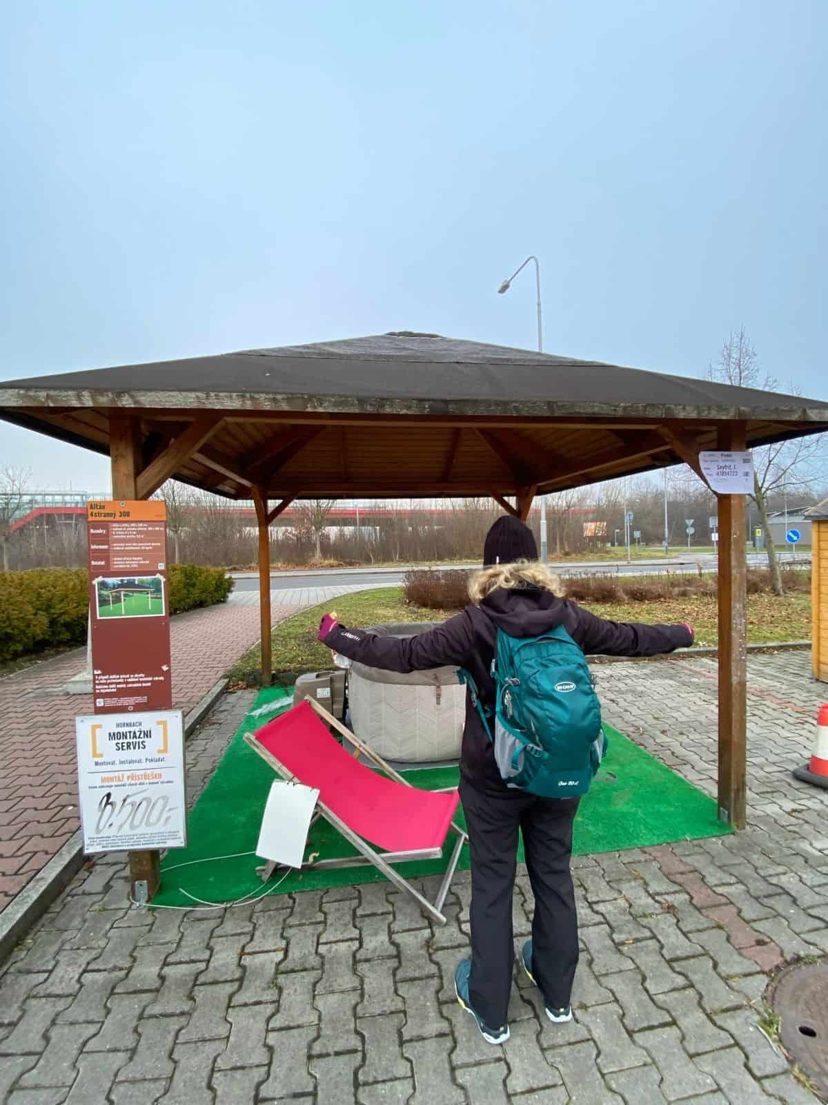 Když jdete pěšky kolem Hornbachu, občas najdete kuriózní oázy odpočinku.