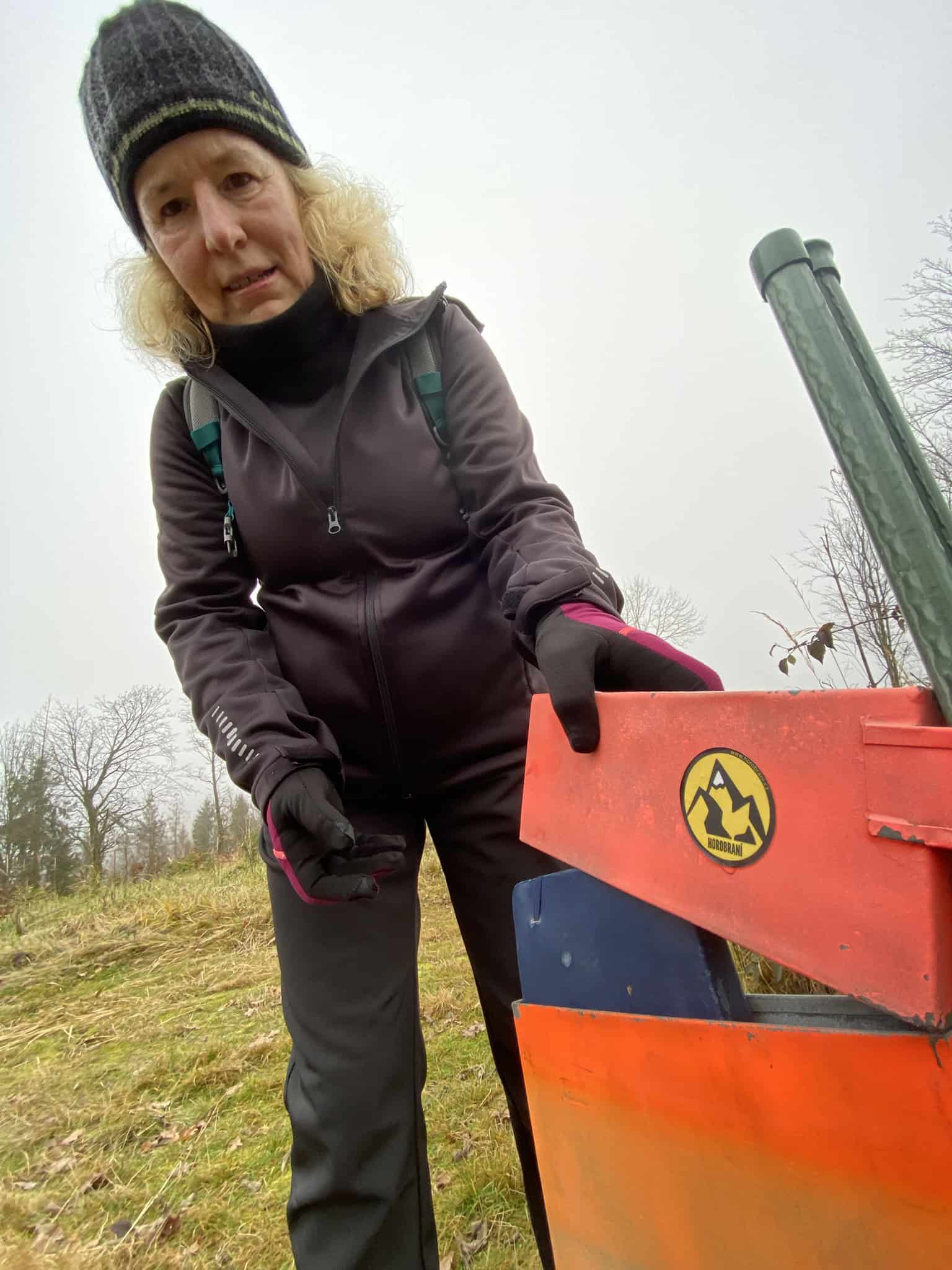 Lovci vrcholů zbystří: narazili jsme na vrcholovou schránku aplikace Horobraní.