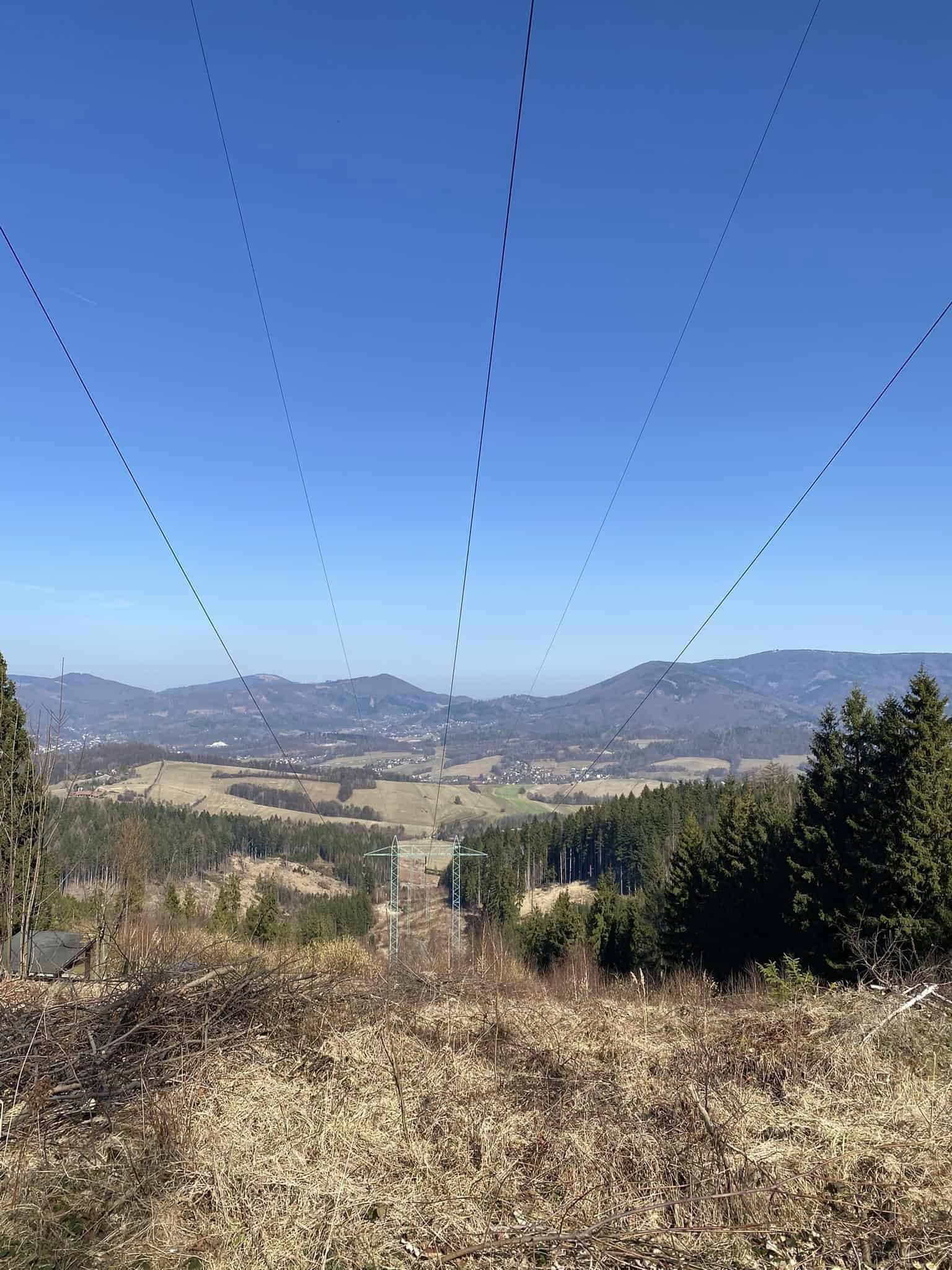 Průsek s vedením vysokého napětí